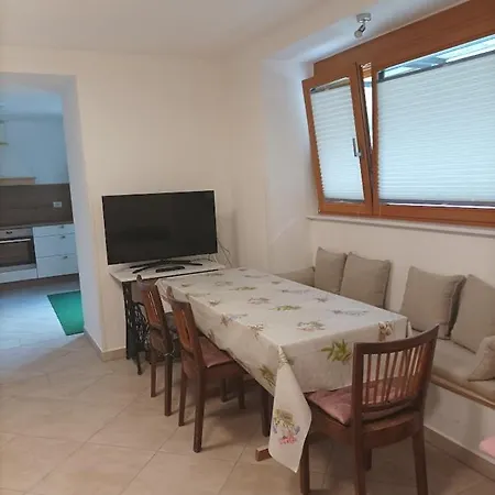 Oasis Apartman *